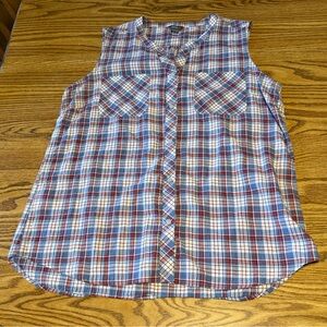 Eddie Bauer large women’s button down sleeveless plaid top, lightweight